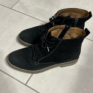 Comfortiva Black Suede Leather Booties size 8.5